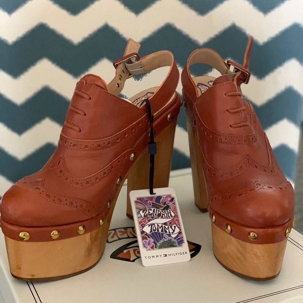 Tommy Hilfiger x Zendaya Slingback Platform Sandal